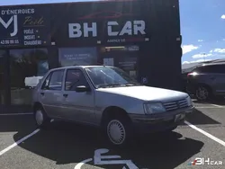 Peugeot 205 ESSENCE IDEAL JEUNE CONDUCTEUR