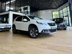 PEUGEOT 2008 1.2 110ch SS EAT6 Allure BOITE AUTO