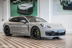 Porsche Panamera Sport Turismo 4 E-Hybrid