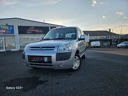 CITROËN BERLINGO 1.4 i 75 CV FAIBLE KMS CT OK