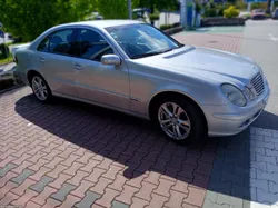 Mercedes-Benz E 220 cdi