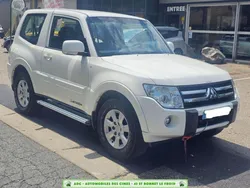 Mitsubishi Pajero III (2) 3.2 DI-D 200 INVITE 3P