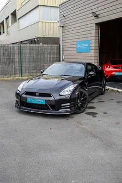 Nissan GT-R (R35) Black Édition