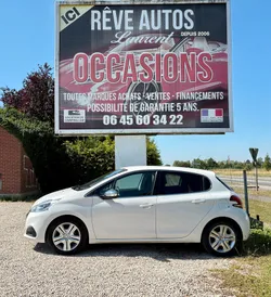 PEUGEOT 208 1.5 BLUEHDI 100 CH FINITION ALLURE BUSINESS 1ERE MAIN 08/2019 44152 KM 10490e GARANTIE 6 MOIS TOTALE POSSIBILITÉ D'EXTENSION DE GARANTIE DE 48 MOIS REPRISE / FINANCEMENT POSSIBLE