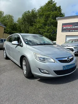 Opel Astra break cdti bien équipé