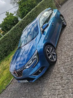 Renault Mégane 1.5 DCI Bose Edition || Cx. Automática