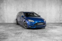 Ford Focus (MK3) ST SW 2.0 EcoBoost 250 CH - Bleu Spirit - Sièges Recaro - Caméra de Recul - Keyless Go - Admission HG - Historique Complet