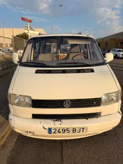 Volkswagen Transporter Transporter Kombi 9 2.5TDi 102 2920