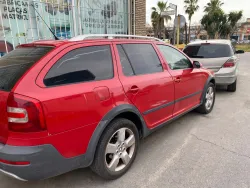 SKODA Octavia Combi 2.0TDI Elegance