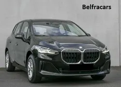BMW Serie 2 Active Tourer 220i 170ch Auto. CARPLAY/CAM/SIEGCHAUF/REGVIT/1MAIN/GAR12MOIS