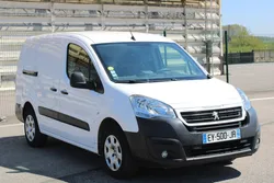 Peugeot partner 1.6 hdi 100 cv rallonge tva recuperable