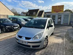 POSSIBILITÉ DE PAYER EN 4X OU 10X - Très Belle Mitsubishi Colt 1.1 Inform 5P