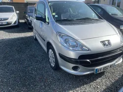 Peugeot 1007