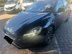 Volvo V40 2.0 D3 R-Design Momentum