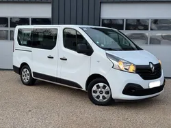 RENAULT TRAFIC 1.6 dCi 125CV ZEN 9 PLACES ATTELAGE EXCELLENT ÉTAT 1 ÈRE MAIN 17 499 HT