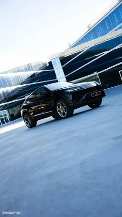 Lamborghini Urus 4.0 V8