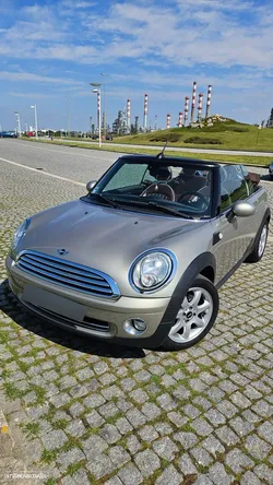 MINI Cabrio Cooper