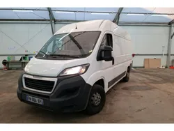 Peugeot boxer bluehdi 110 premium 333 l2h2