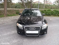 Audi A4 Avant 2.0 TDI S-line