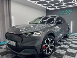 Ford Mustang Mach-E 75.7 kwh premium awd