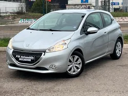 Peugeot 208 1.2 ACTIVE 82 CV 85935 KMS 3 PORTES