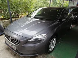 Volvo V40 D2 Momentum