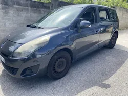 RENAULT SCENIC Grand 1.4 TCe 130 Euro 5 GRAND III MONOSPACE Dynamique PHASE 1