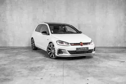 Volkswagen Golf (7.5) GTI Performance DSG 7 245 CH - Toit Ouvrant - Virtual Cockpit - Cuir Vienna - DCC - Phares LED Intelligents - CarPlay - ACC - Historique Complet VW