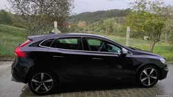 Volvo V40 D3 R-design
