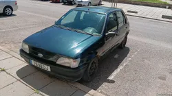 Ford Fiesta cayman 1.3i (ler discrição)