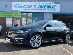 Renault megane IV akaju