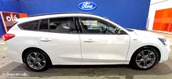 Ford Focus 1.0 EcoBoost MHEV ST-Line