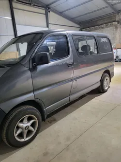 Toyota Hilux 6 lugares