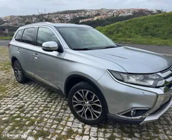 Mitsubishi Outlander 2.2 DI-D Instyle Navi