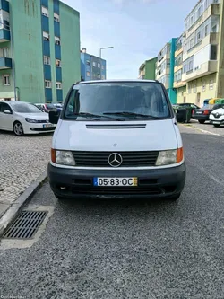 Mercedes-Benz Vito 110 td 6 lugares