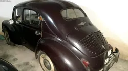 Renault 4 joaninha clássico