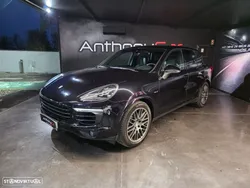 Porsche Cayenne Platinum Edition