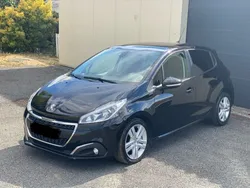 Peugeot 208 Signature 1.5 HDI 100 BVM 6