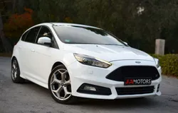 FORD FOCUS ST 2.0L 250Cv MK3 - PHASE 2 - VOLANT CHAUFFANT