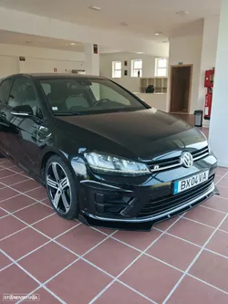 VW Golf R 4Motion BlueMotion