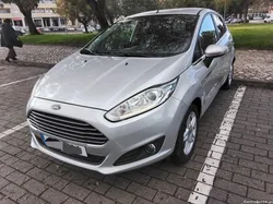 Ford Fiesta 1500 tdci TITÂNIO 97000 KMS