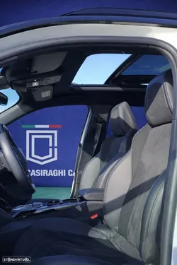 Peugeot e-2008 50 kWh GT Pack