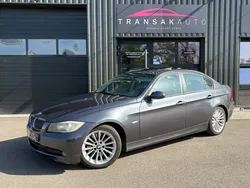 BMW SERIE 3 E90 325d 197ch LUXE avec TOIT OUVRANT / SIEGES CHAUFFANTS / EMBRAYAGE FAIT