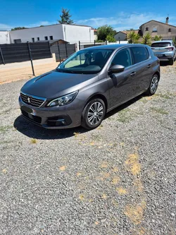 Peugeot 308 II 1.5 BlueHDI 130 S&S Allure