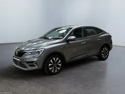 Renault Arkana E-Tech Business