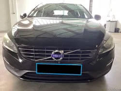 Volvo V40 2.0 D4 181CV MOMENTUM GEARTRONIC - FULL EXTRAS - C/ GARANTIA