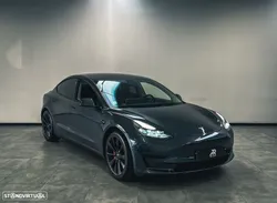 Tesla Model 3 Tração Traseira