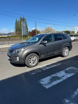 Kia sorento 7 places