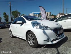 Peugeot 208 1.4 HDi SE Style