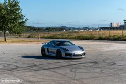 Porsche Cayman GT4